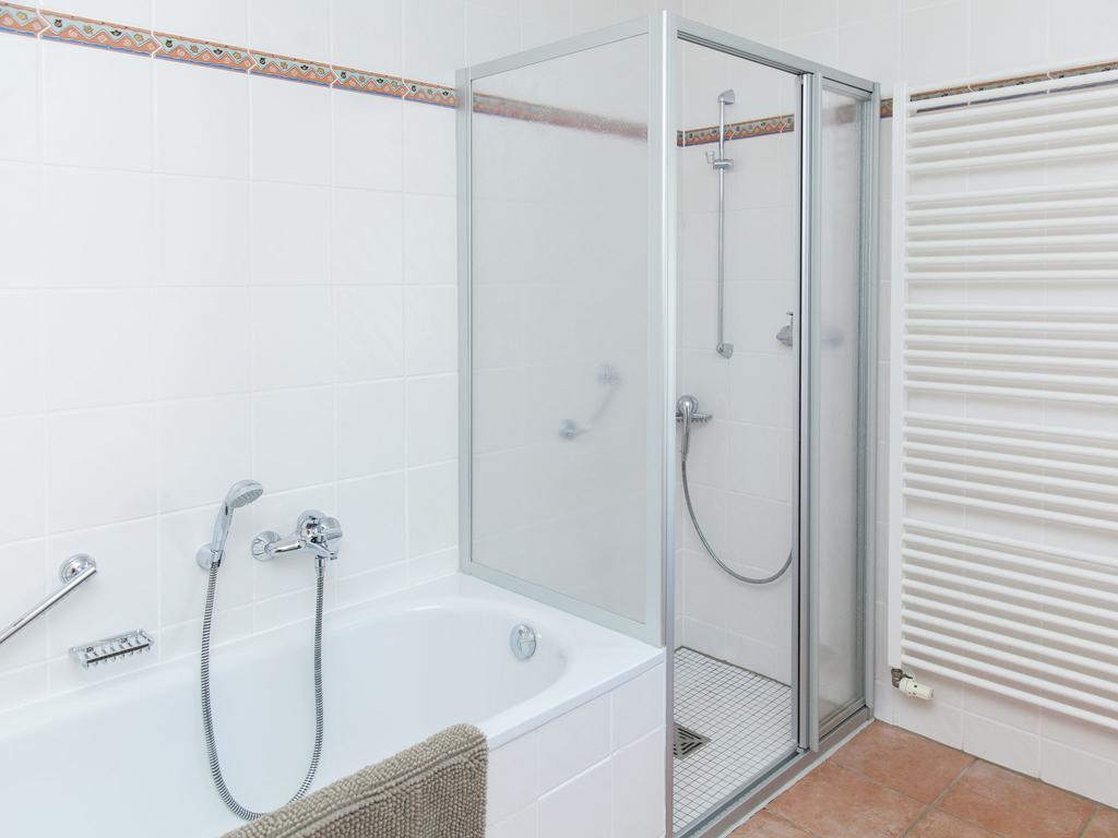 Spacious Holiday Home Between Mosel And Hunsr Ck Blankenrath エクステリア 写真